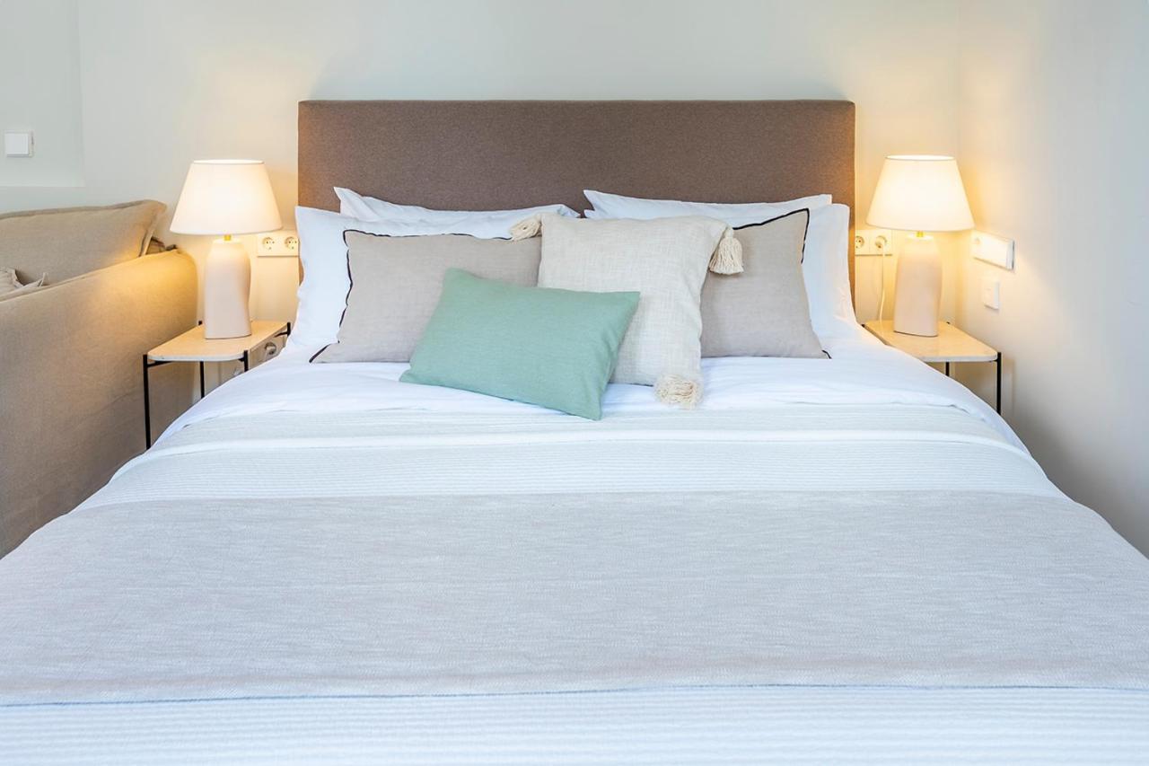 Cordoba Home Center Suites & Free Private Parking Kültér fotó