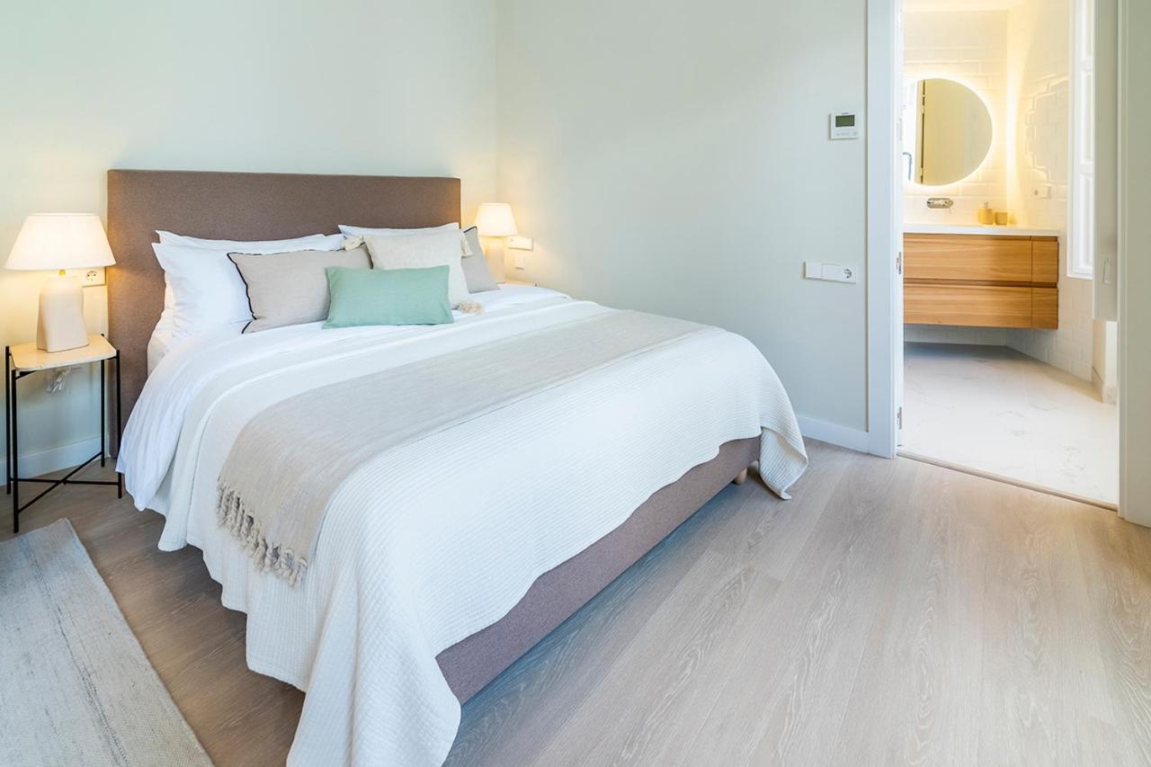 Cordoba Home Center Suites & Free Private Parking Kültér fotó